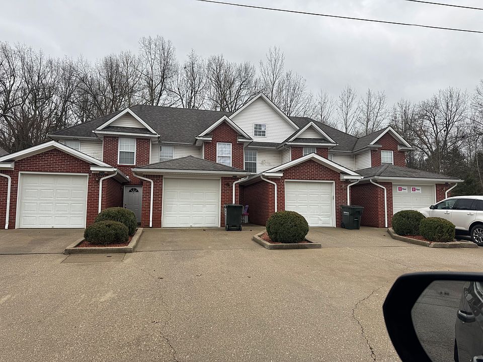 1st image of 123 Ash Ct #123