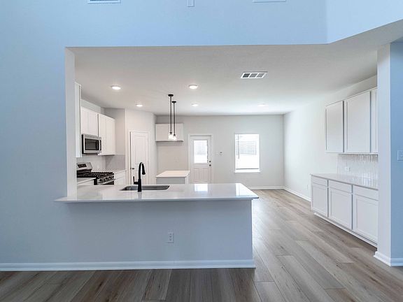 6th image of this home