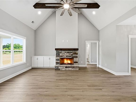 4th image of 3575 Bold Springs Rd