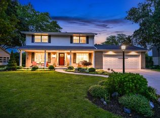 7408 N Seneca ROAD, Fox Point, WI 53217