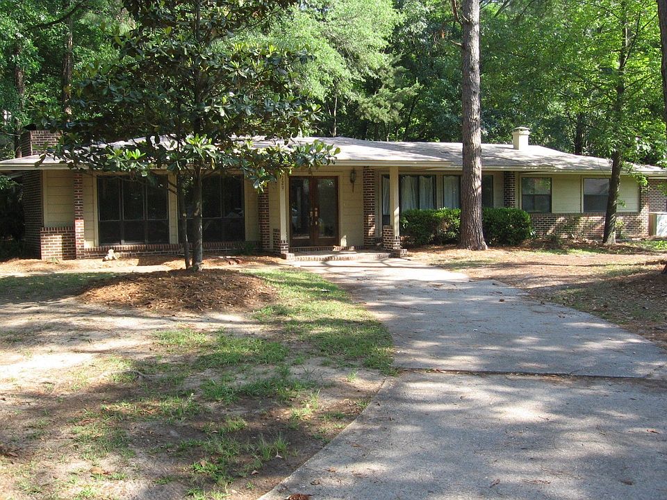 729 Boone Blvd