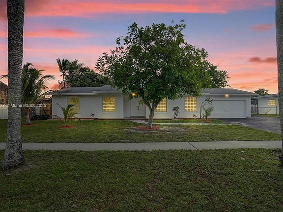 3rd image of 4330 NW 7th Ct