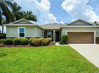 303 63rd Dr E, Bradenton, FL 34203