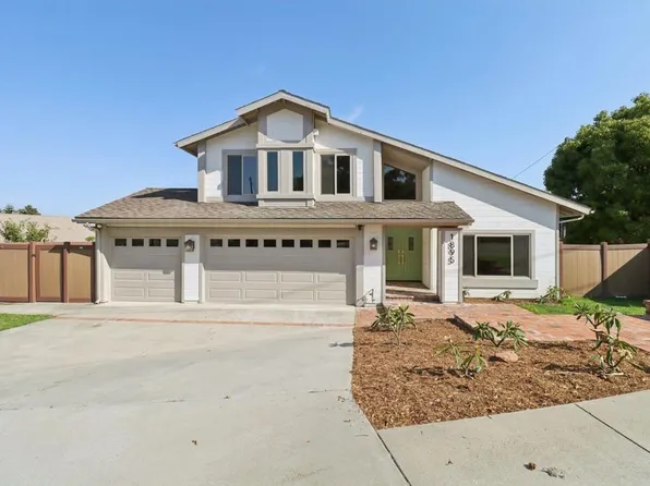 1895 Laurel Rd, Oceanside, CA 92054