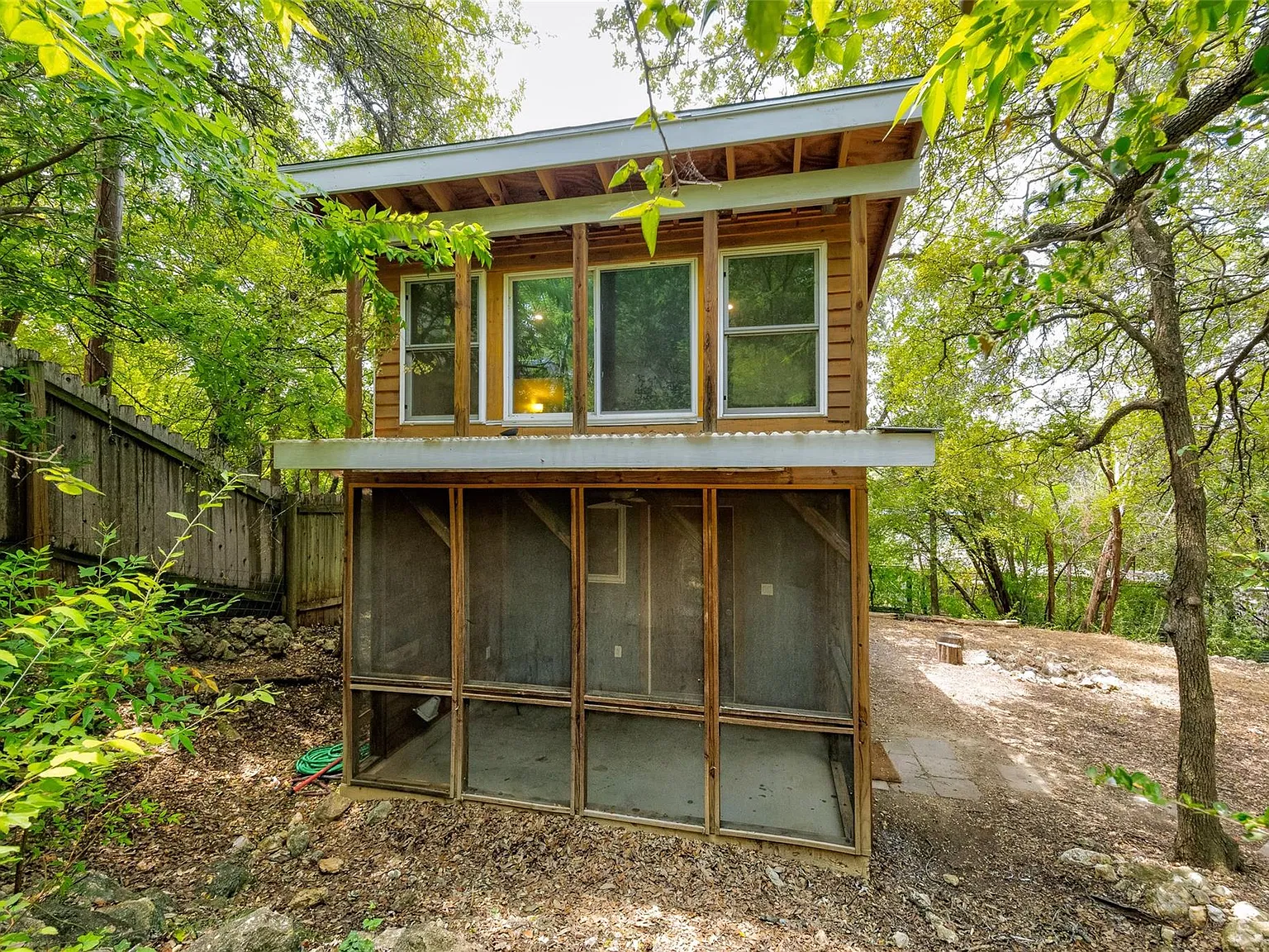1 bed, 1.0 bath, 288 sqft, $1,199 — Photo 2