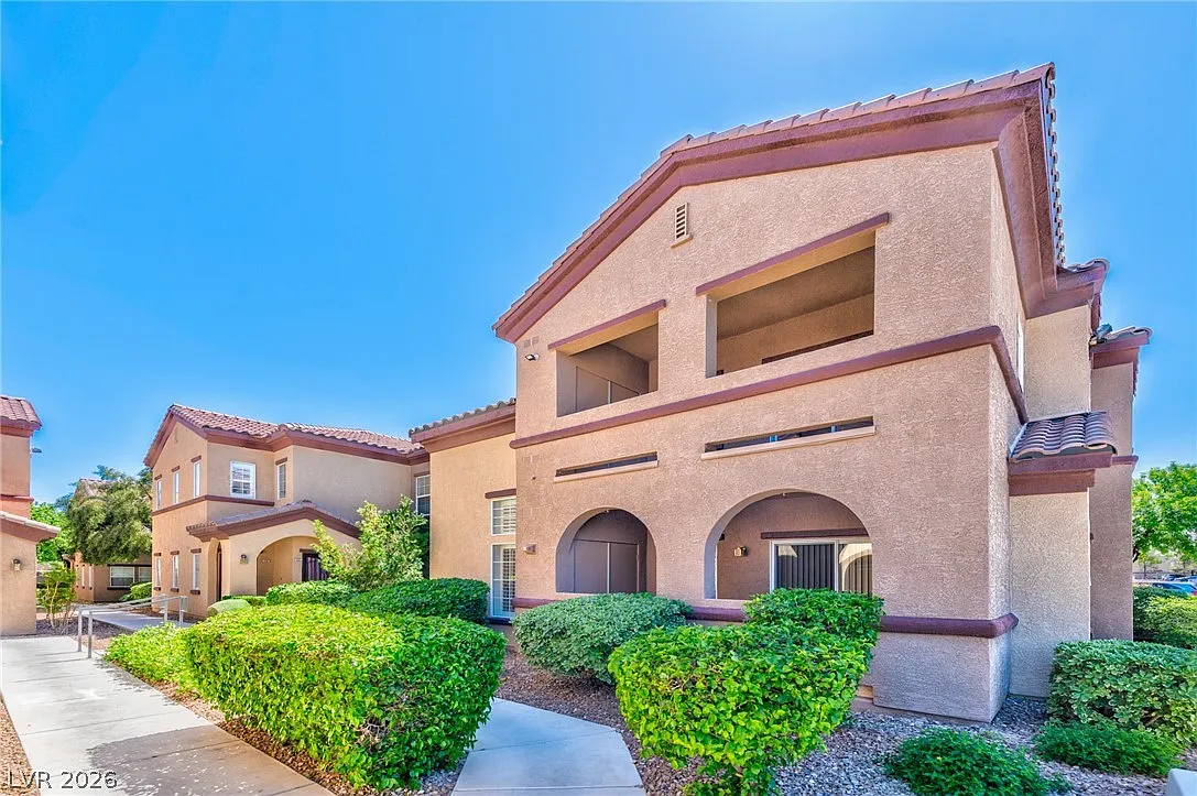 Building Photo - 7660 W Eldorado Ln #225