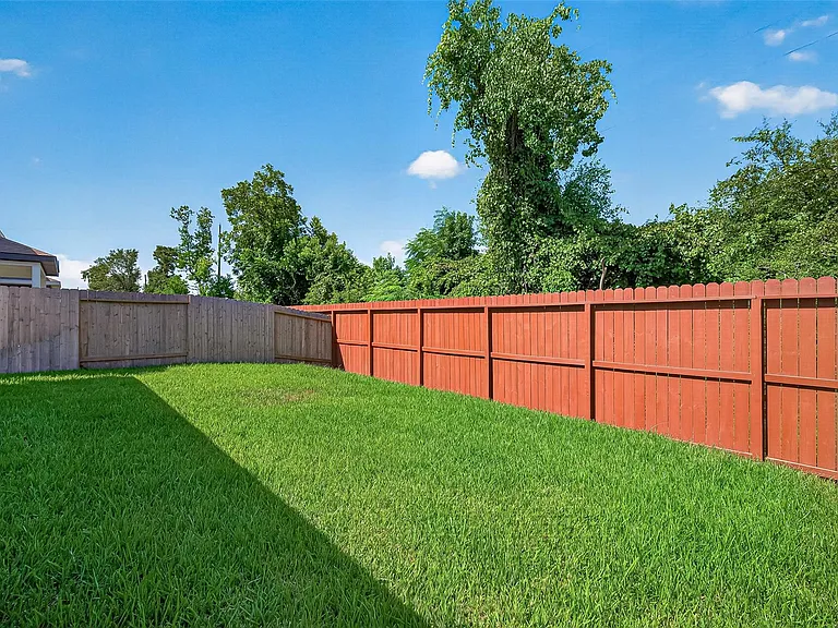 15610 Coneflower Hills Dr — Photo 45