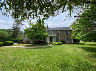 451 Drakesborough Dr, Bowling Green, KY 42103