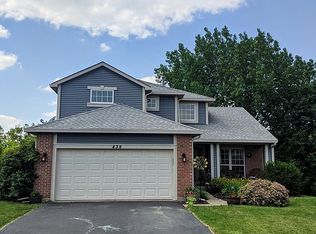 439 Harvest Gate, Lake In The Hills, IL 60156