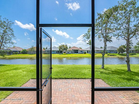 4th image of 2867 Mondavi Dr