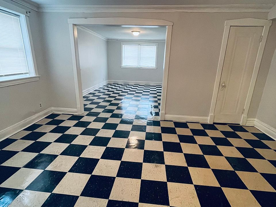 1st image of 2119 S 51st Ave #13