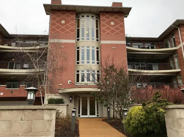7320 Forsyth Blvd APT 203, Saint Louis, MO 63105