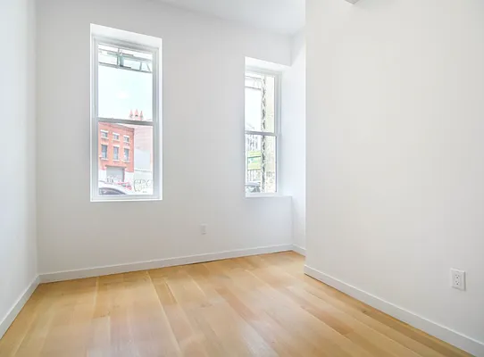 Rented by Nooklyn NYC LLC | media 74