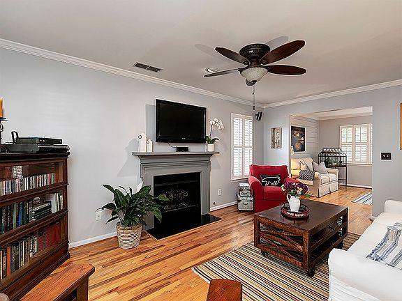 Family Room from Front Door