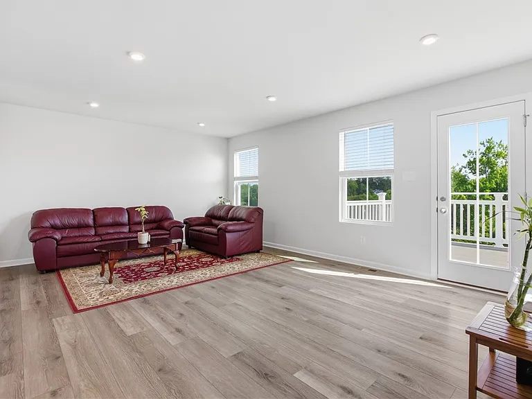 309 Arden Dr — Photo 14