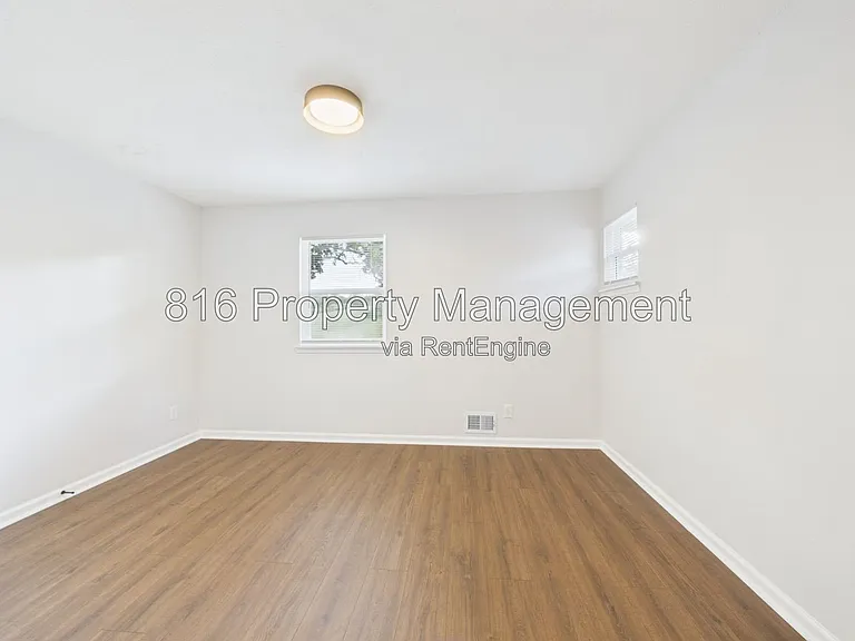 7030 Ewing Ave #7028 — Photo 10