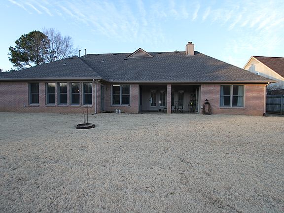 2nd image of 8845 Doveland Dr