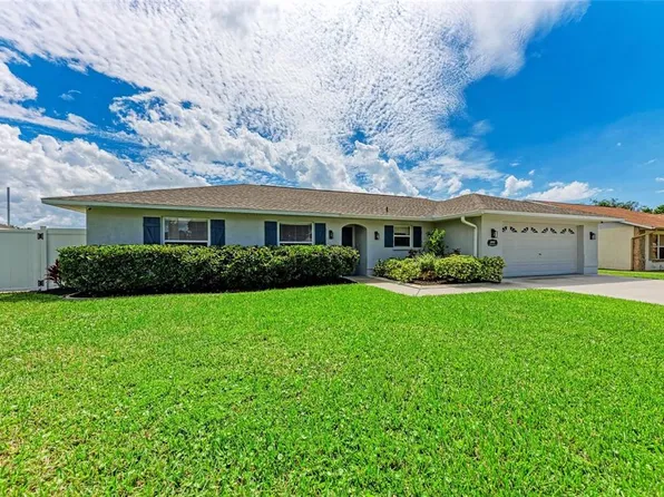 1907 14th Street Ct W, Palmetto, FL 34221