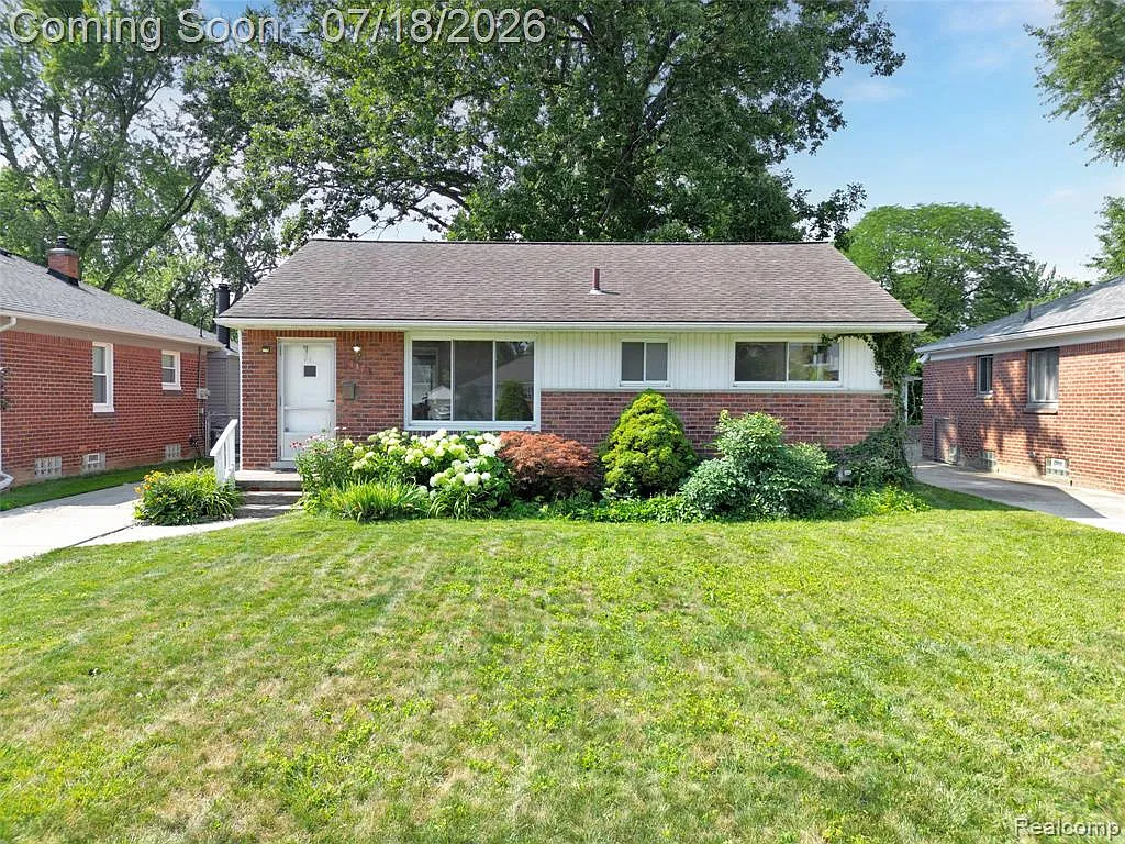 3 bed, 1.5 bath, 987 sqft, $2,000 — Photo 4