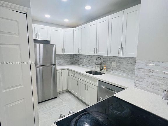 5th image of 1332 NW 3rd Ave
