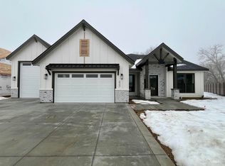 433 S Mira Ave, Star, ID 83669