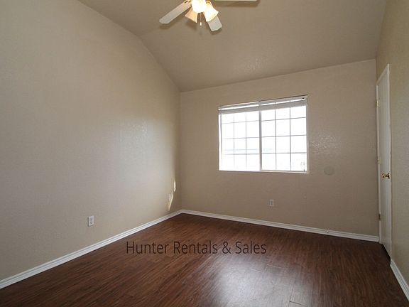 5th image of 3904B Gus Dr