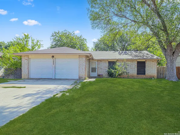 5842 Cliff Walk, San Antonio, TX 78250
