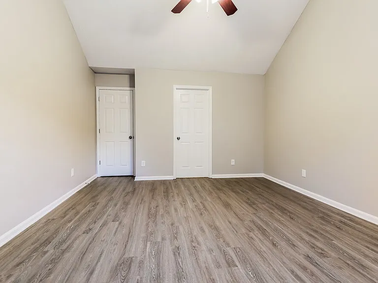 615 Waltman Point Pl — Photo 12