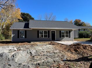 410 Irma Ave, Lexington, NC 27292