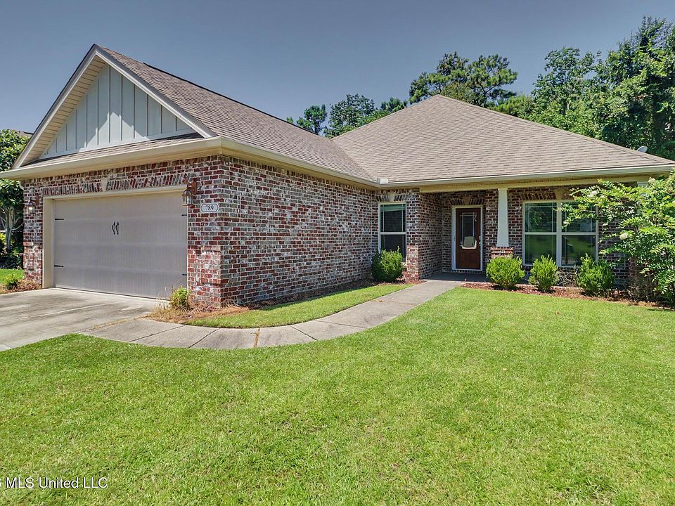 1st image of 789 Bay Breeze Dr