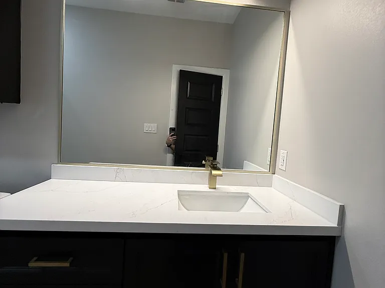 2204 E Viviana St #1 — Photo 5