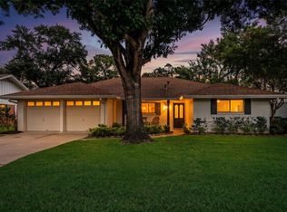 10502 Shadow Wood Dr, Houston, TX 77043