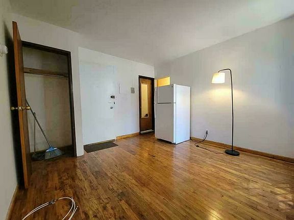 2nd image of 391 8th Ave #2R