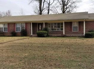 3606 Glendale Ln, Huntsville, AL 35810