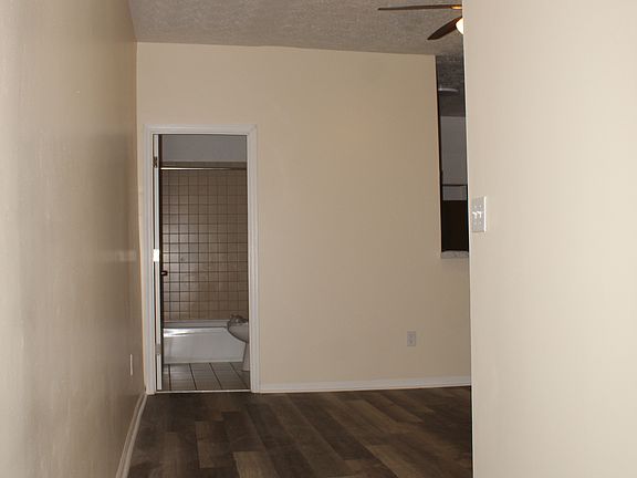 3rd image of 1231 Lincoln Ave #2