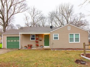 203 S Halsey Ave, Harrisonville, MO 64701