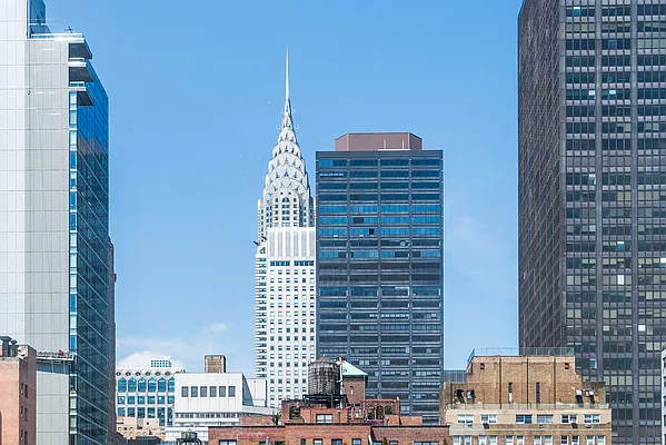 Sold by Corcoran | media 7