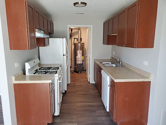 2nd image of 4693 Whitney Dr