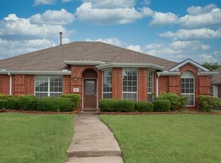 3005 Silver Springs Way, Rowlett, TX 75089