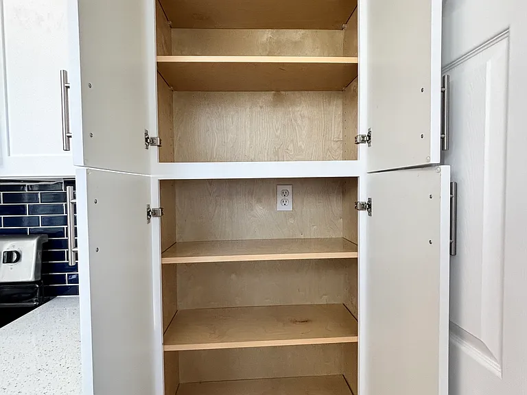 203 Maryland Ave #2 — Photo 18