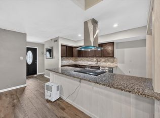 704 Levelland Dr, Arlington, TX 76017