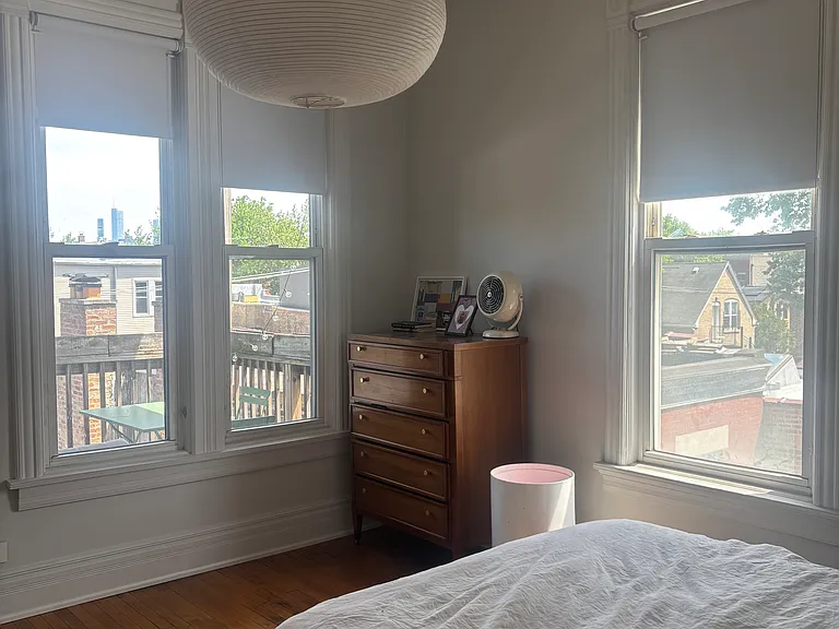 1143 N Damen Ave #3 — Photo 12