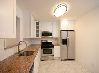 17 Adams Ave, Berlin, NJ 08009