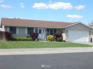 432 N White Dr, Moses Lake, WA 98837