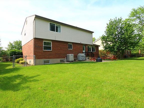 2nd image of 106 Whippoorwill Dr