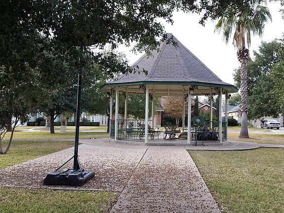 Community Gazebo/park/basketball court