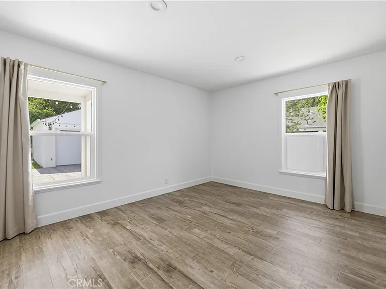 2311 Valencia St — Photo 17