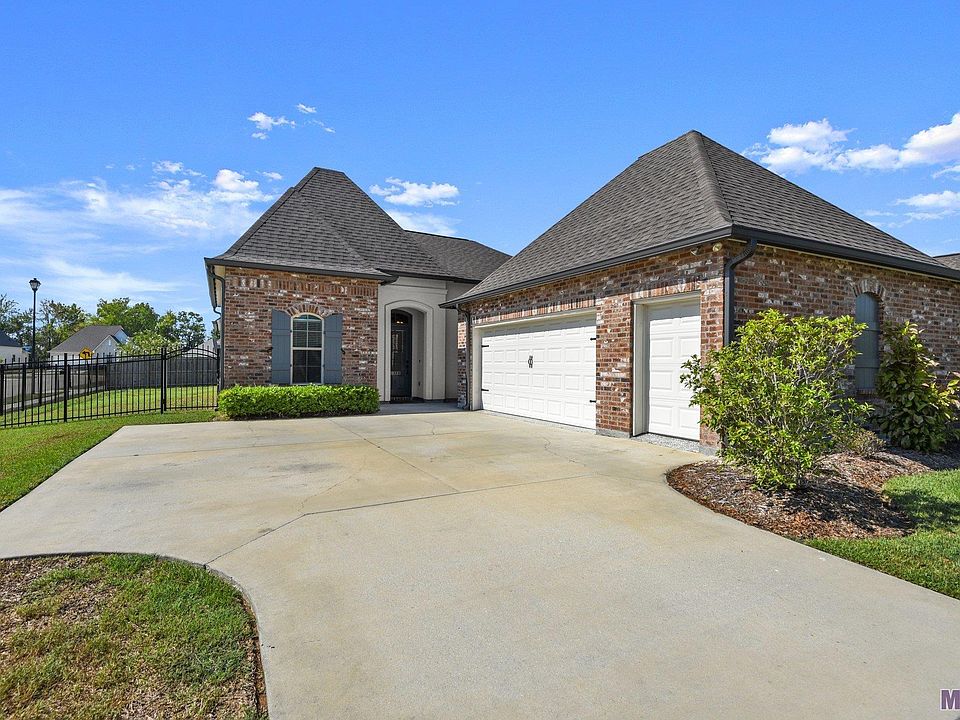 1st image of 39333 Copperwood Ave
