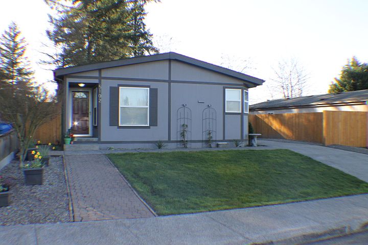 1st image of 5102 NE 144th Ave