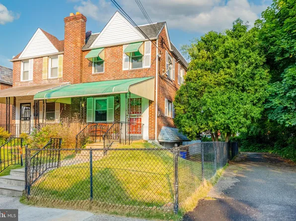 908 E Allens Ln, Philadelphia, PA 19150